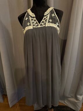 hazel brand Gray Halter Midi Dress with White Bead Trim. Fully lined.